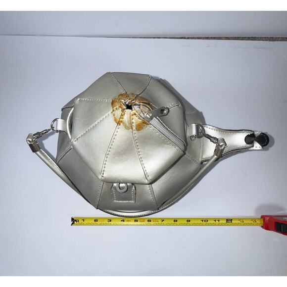 Pylones Design Lucas Tea Pot Purse Silver Unique Bag Needs TLC - Picture 9 of 9